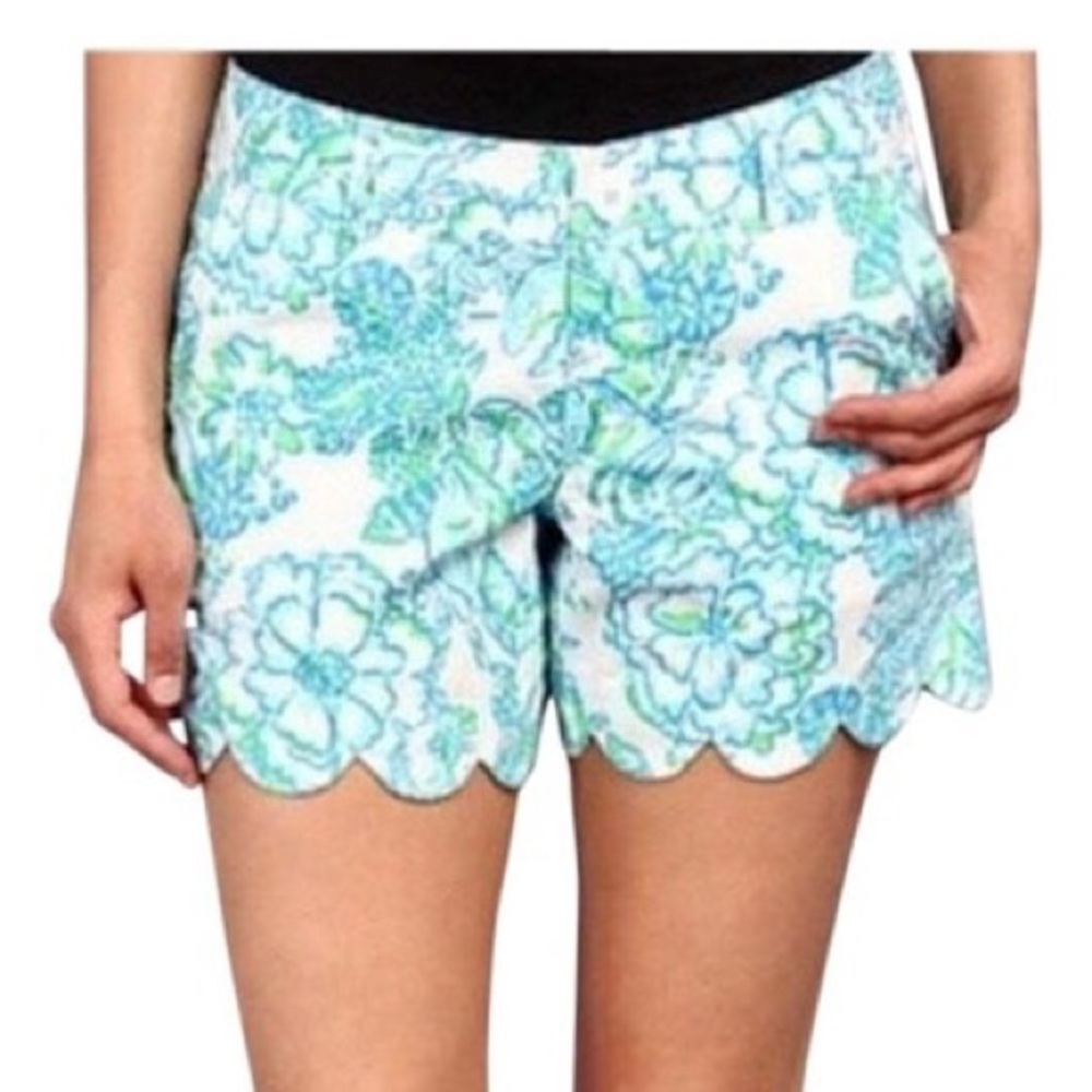 Scalloped shorts